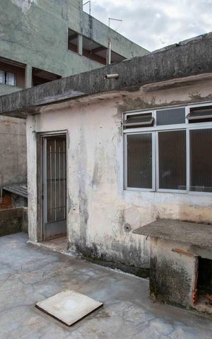 Casa à venda com 120m², 6 quartos e 2 vagasSacada