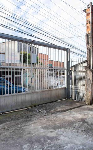 Casa à venda com 120m², 6 quartos e 2 vagasGaragem