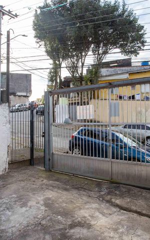 Casa à venda com 120m², 6 quartos e 2 vagasGaragem