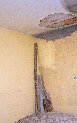 Casa à venda com 120m², 6 quartos e 2 vagasQuarto 1 Casa 3