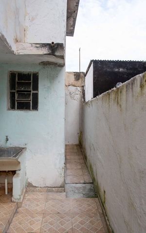 Casa à venda com 120m², 6 quartos e 2 vagasÁrea de Serviço Casa 3