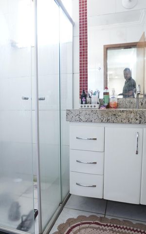 Casa à venda com 280m², 3 quartos e 4 vagas
