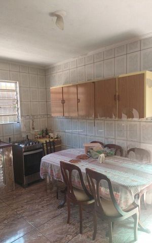 Casa à venda com 150m², 3 quartos e 2 vagas
