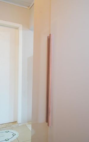 Casa à venda com 100m², 3 quartos e 2 vagasCloset