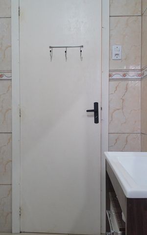 Casa à venda com 100m², 3 quartos e 2 vagasBanheiro