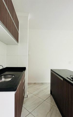 Casa à venda com 55m², 2 quartos e 1 vaga