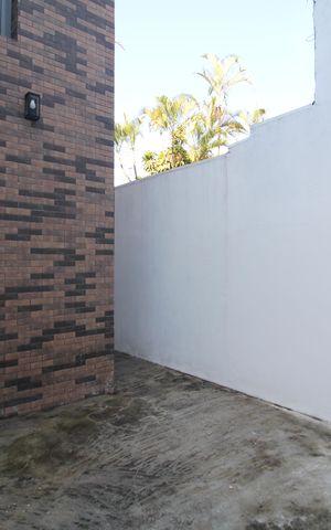 Casa à venda com 60m², 2 quartos e sem vagaQuintal