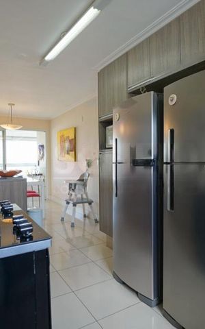Apartamento à venda com 394m², 3 quartos e 4 vagas