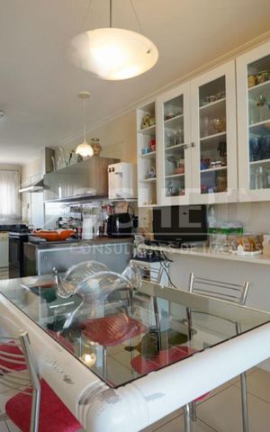 Apartamento à venda com 394m², 3 quartos e 4 vagas