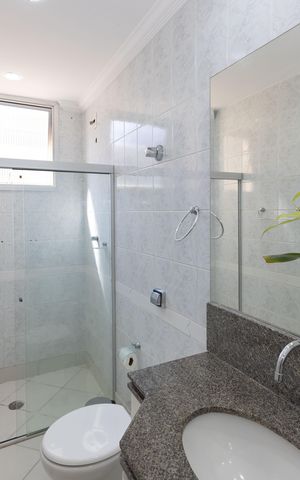 Apartamento para alugar com 142m², 3 quartos e 1 vaga Apartamento para alugar com 142m², 3 quartos e 1 vagaBanheiro 1