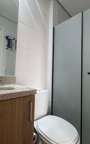 Apartamento à venda com 64m², 2 quartos e 2 vagas Apartamento à venda com 64m², 2 quartos e 2 vagasBanheiro da Suíte 1