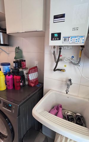 Apartamento à venda com 83m², 3 quartos e 1 vaga Apartamento à venda com 83m², 3 quartos e 1 vagaÁrea de Serviço