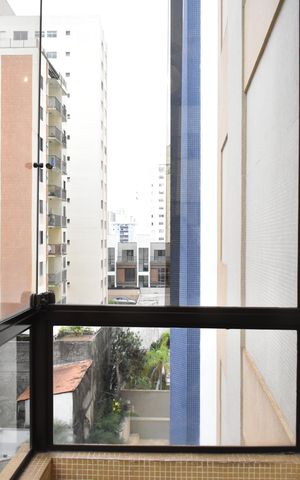 Apartamento à venda com 160m², 4 quartos e 2 vagasSacada Suíte