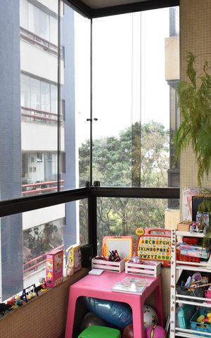 Apartamento à venda com 160m², 4 quartos e 2 vagasSacada