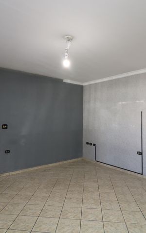 Casa para alugar com 320m², 5 quartos e 3 vagasSala