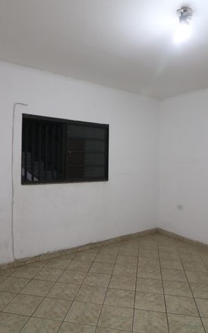 Casa para alugar com 320m², 5 quartos e 3 vagasQuarto