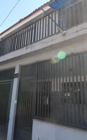 Casa para alugar com 320m², 5 quartos e 3 vagasFachada