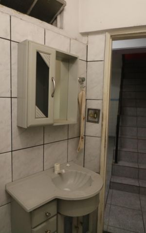 Casa para alugar com 320m², 5 quartos e 3 vagasBanheiro 2
