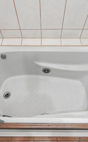 Apartamento à venda com 65m², 2 quartos e sem vagaBanheiro