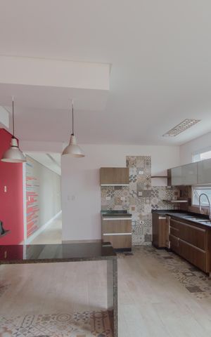 Casa à venda com 420m², 5 quartos e 3 vagas Casa à venda com 420m², 5 quartos e 3 vagasCozinha