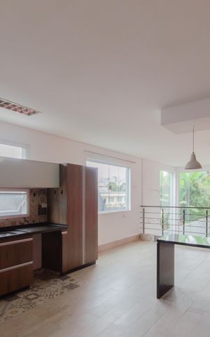Casa à venda com 420m², 5 quartos e 3 vagas Casa à venda com 420m², 5 quartos e 3 vagasCozinha