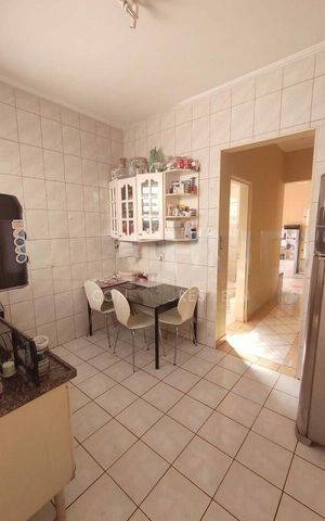 Casa à venda com 100m², 2 quartos e 2 vagas