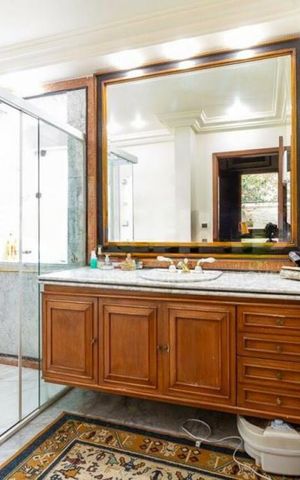 Casa à venda com 900m², 6 quartos e sem vaga