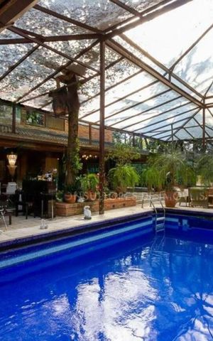 Casa à venda com 900m², 6 quartos e sem vaga