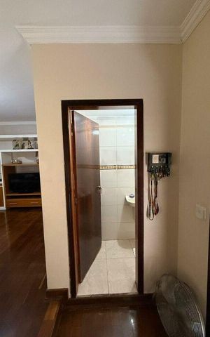 Casa à venda com 160m², 5 quartos e 3 vagas