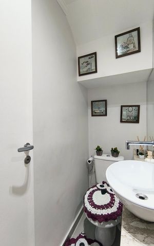 Casa de condomínio à venda com 110m², 3 quartos e 2 vagas
