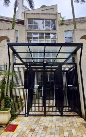 Casa à venda com 105m², 3 quartos e 2 vagas