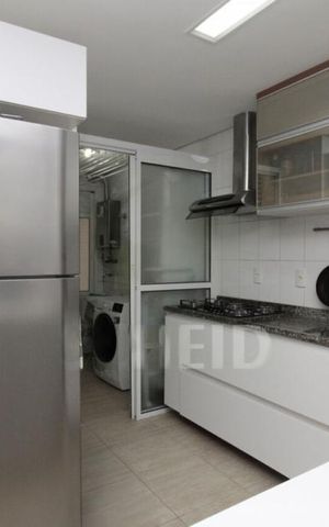 Casa à venda com 105m², 3 quartos e 2 vagas
