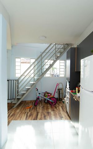 Casa à venda com 90m², 2 quartos e sem vaga Casa à venda com 90m², 2 quartos e sem vagaCOZINHA
