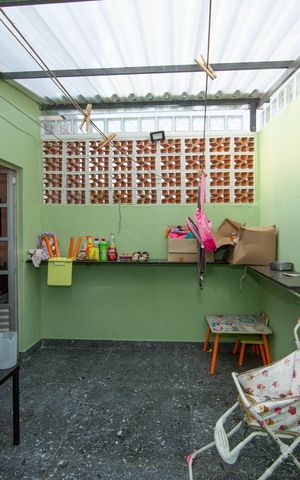 Casa à venda com 90m², 2 quartos e sem vaga Casa à venda com 90m², 2 quartos e sem vagaAREA DE SERVICO