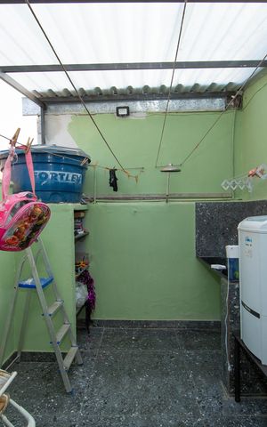 Casa à venda com 90m², 2 quartos e sem vaga Casa à venda com 90m², 2 quartos e sem vagaAREA DE SERVICO