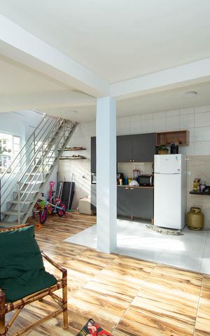 Casa à venda com 90m², 2 quartos e sem vaga Casa à venda com 90m², 2 quartos e sem vagaSALA