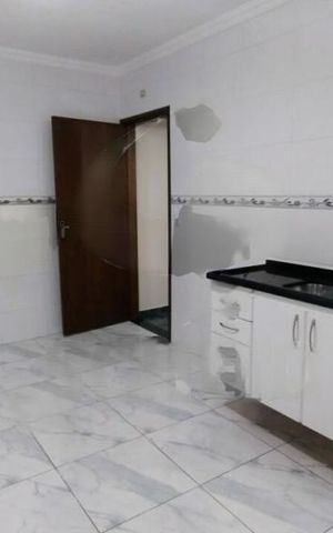Casa à venda com 142m², 2 quartos e 2 vagas