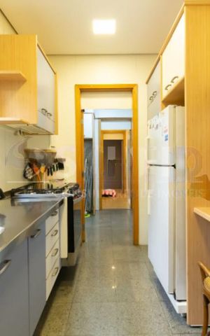 Apartamento à venda com 272m², 4 quartos e 4 vagas