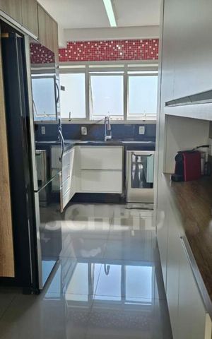 Apartamento à venda com 164m², 3 quartos e 3 vagas