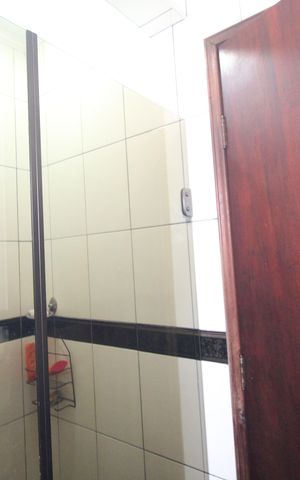 Casa à venda com 130m², 4 quartos e 2 vagasBanheiro Social