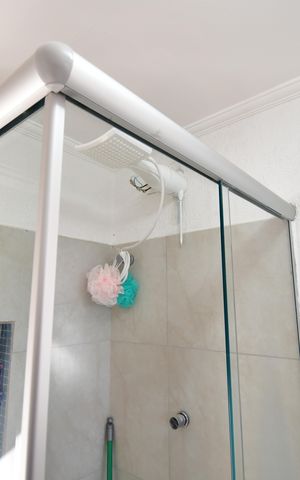 Apartamento à venda com 64m², 1 quarto e 1 vagaBanheiro