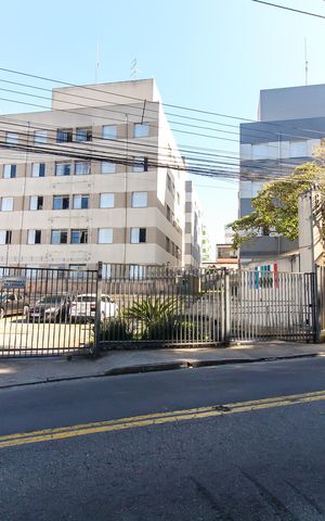 Apartamento à venda com 40m², 2 quartos e 1 vaga Apartamento à venda com 40m², 2 quartos e 1 vagaFachada