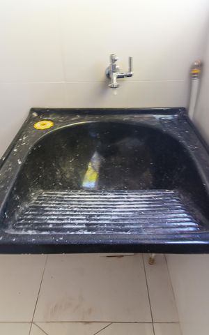 Apartamento à venda com 40m², 2 quartos e 1 vaga Apartamento à venda com 40m², 2 quartos e 1 vagaCozinha e Área de Serviço