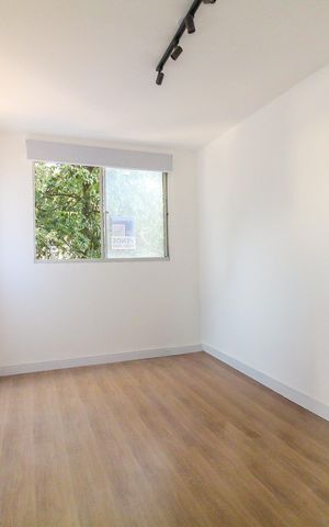 Apartamento à venda com 40m², 2 quartos e 1 vaga Apartamento à venda com 40m², 2 quartos e 1 vagaSala