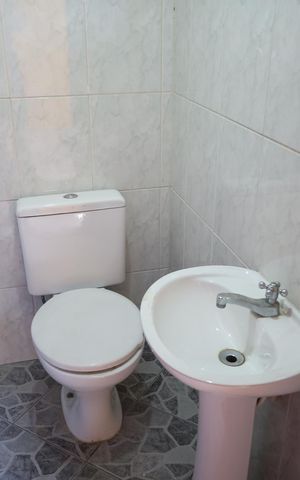 Casa à venda com 133m², 3 quartos e 1 vagaBanheiro de serviço