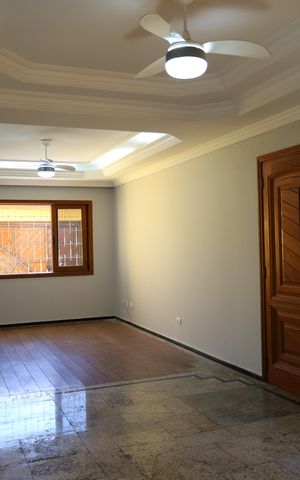 Casa à venda com 133m², 3 quartos e 1 vagaSala