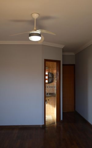 Casa à venda com 133m², 3 quartos e 1 vagaSuíte