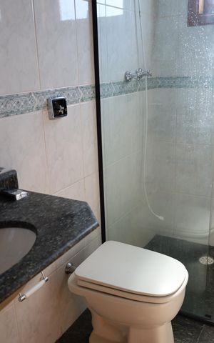 Casa à venda com 133m², 3 quartos e 1 vagaBanheiro social