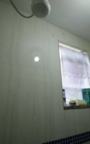 Casa à venda com 270m², 3 quartos e 2 vagasBanheiro da Suíte 2