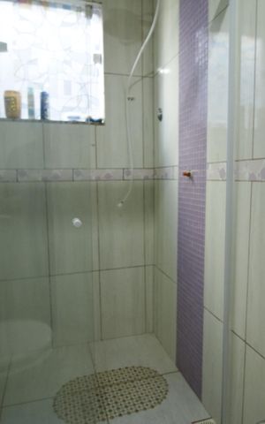 Casa à venda com 270m², 3 quartos e 2 vagasBanheiro da Suíte 1